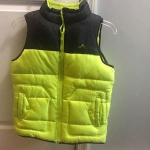Boys Puffer Vest Size 8